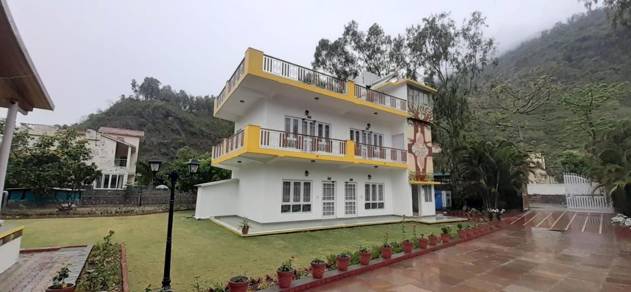 Four Banyans Spirit & Nature Resort Raipur  Luaran gambar