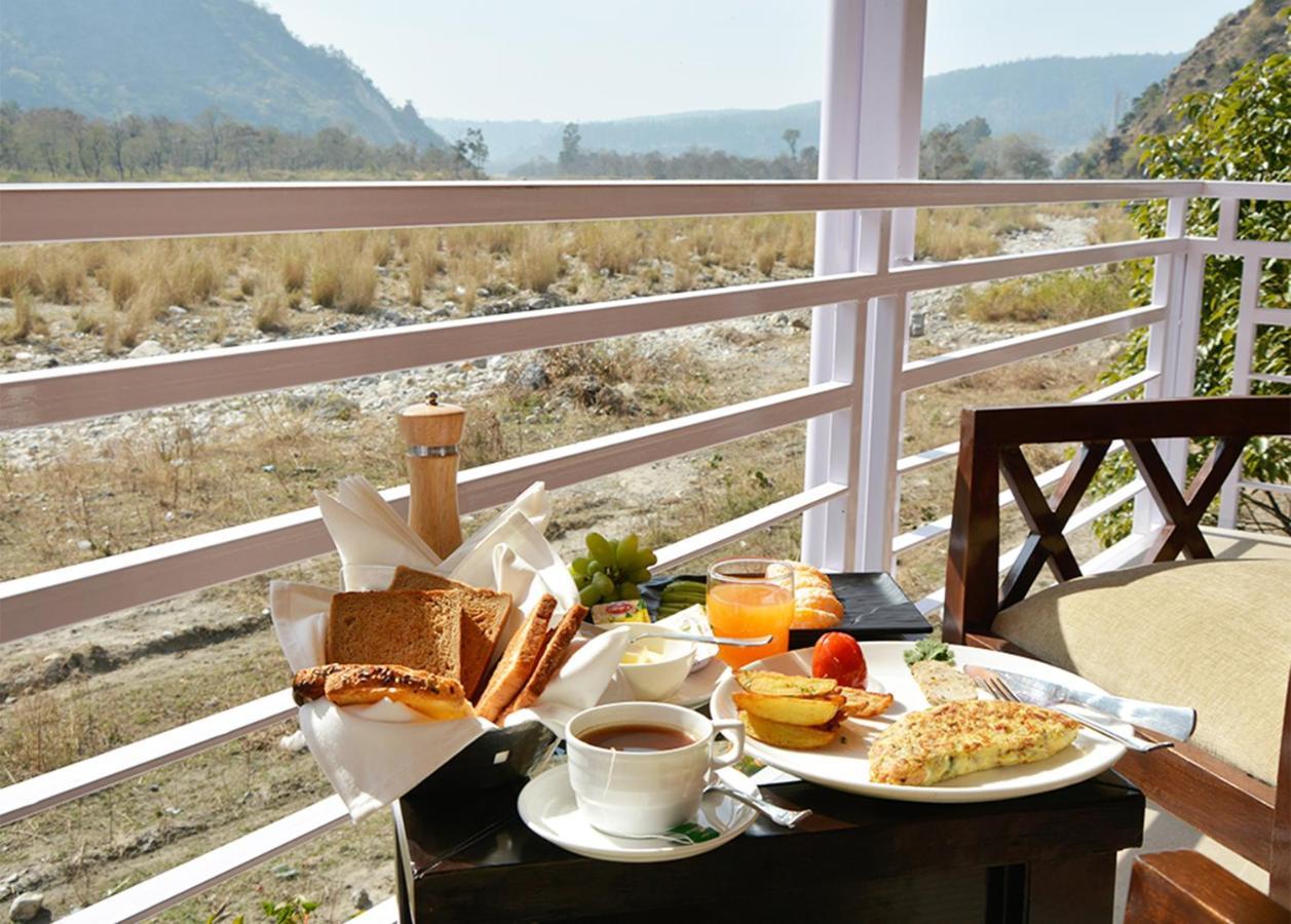 Four Banyans Spirit & Nature Resort Raipur  Luaran gambar