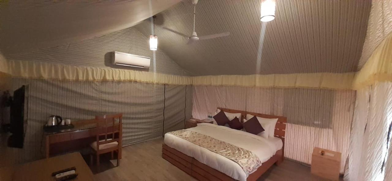 Four Banyans Spirit & Nature Resort Raipur  Luaran gambar