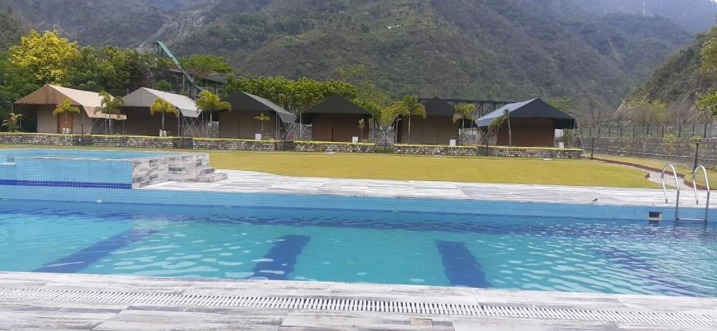 Four Banyans Spirit & Nature Resort Raipur  Luaran gambar