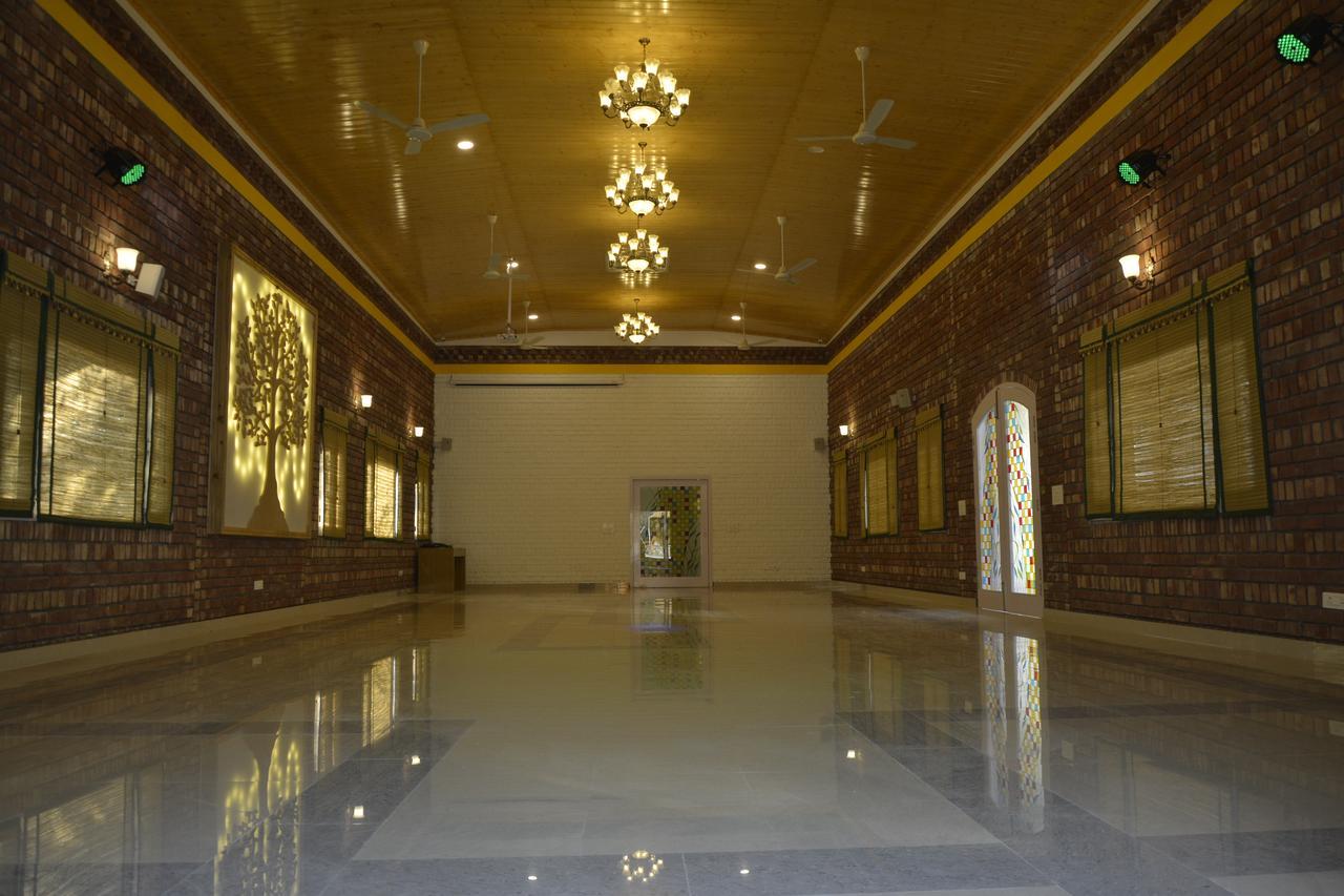 Four Banyans Spirit & Nature Resort Raipur  Luaran gambar